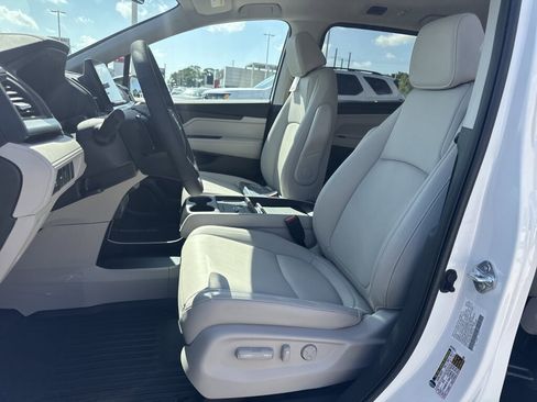 New 2026 Honda Odyssey EX-L image 12