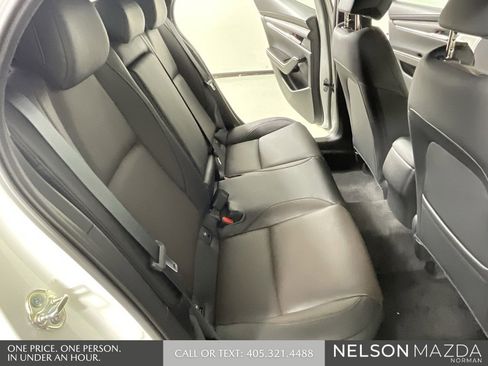 New 2026 MAZDA MAZDA3 2.5 S Hatchback w/ Premium Pkg image 28