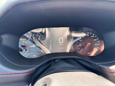 Used 2025 Jeep Compass Trailhawk AWD/4WD image 12