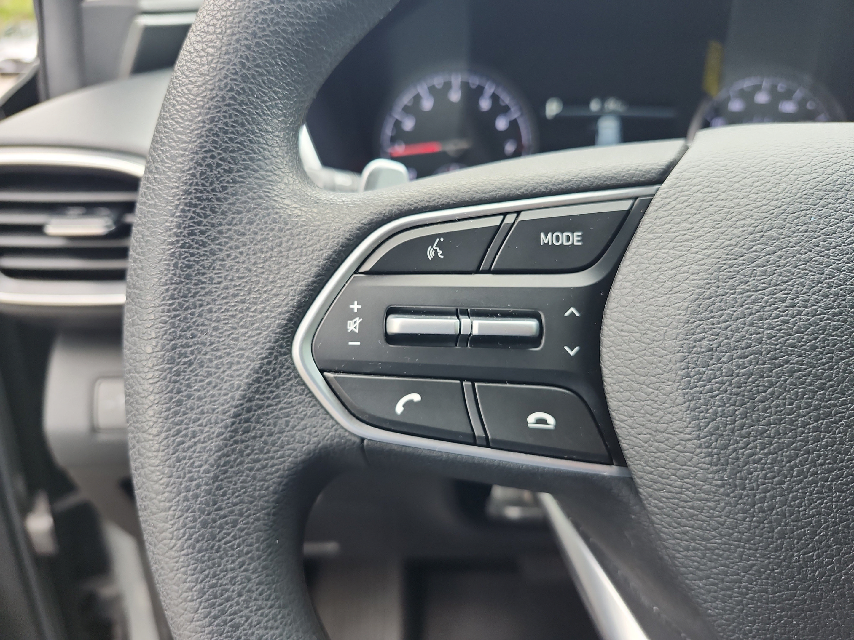 Certified 2022 Hyundai Santa Fe SE FWD image 13