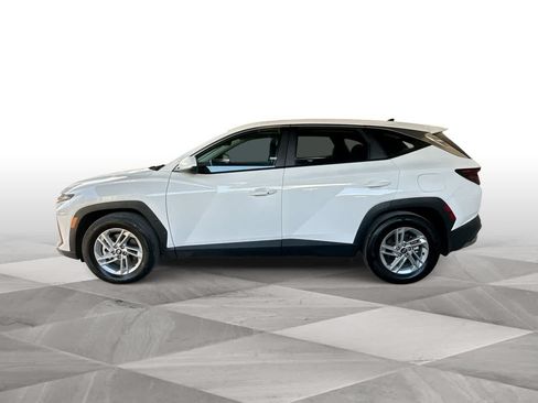 Used 2026 Hyundai Tucson SE FWD image 5