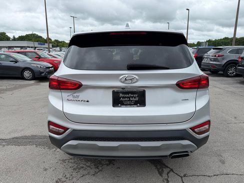Used 2019 Hyundai Santa Fe SEL AWD/4WD image 4