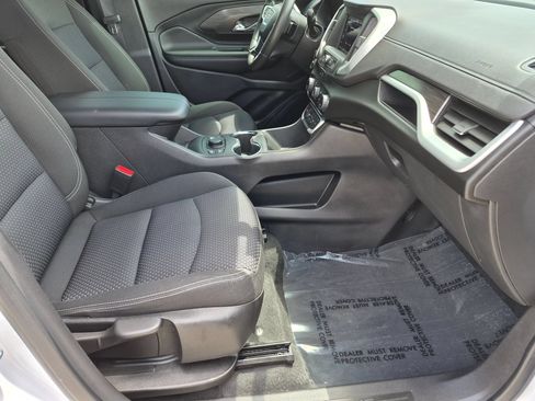 Used 2023 GMC Terrain SLE w/ Driver Convenience Package FWD image 27