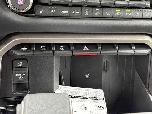 New 2026 Toyota Sequoia Platinum AWD/4WD image 20