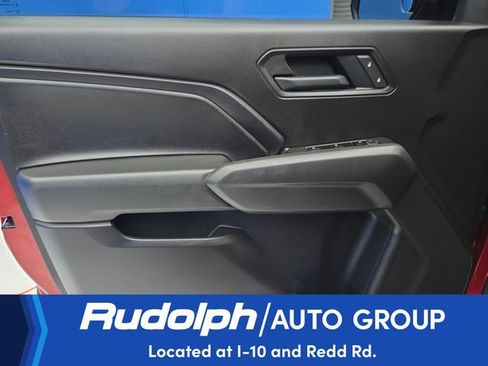 Used 2025 Chevrolet Colorado Trail Boss image 13