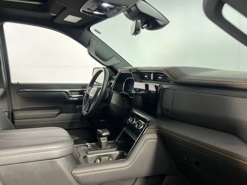 Used 2023 GMC Sierra 1500 AT4 w/ Technology Package image 30