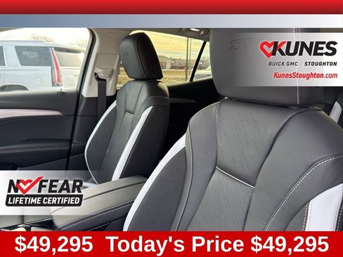 New 2026 Buick Envision Sport Touring image 25