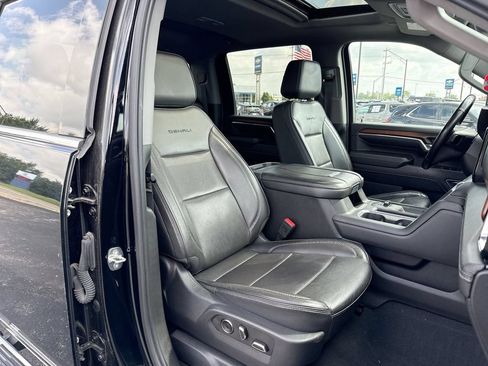 Used 2024 GMC Sierra 3500 Denali w/ Denali Reserve Package AWD/4WD image 25