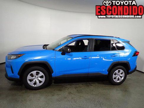 Certified 2019 Toyota RAV4 LE w/ Carpet Mat Package FWD image 6