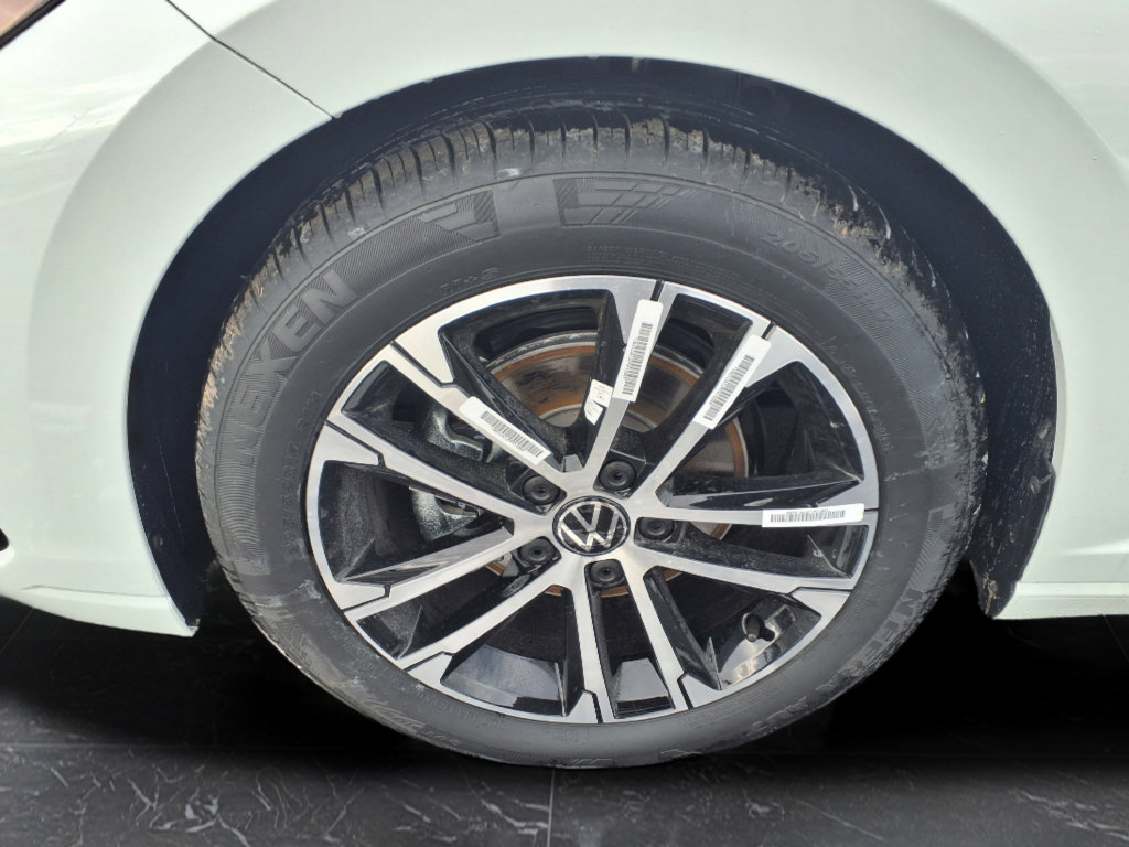 Used 2026 Volkswagen Jetta Sport FWD image 49