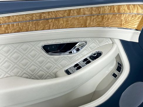 Certified 2021 Bentley Continental GT AWD/4WD image 18