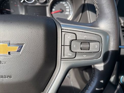 Used 2022 Chevrolet Suburban LS image 18