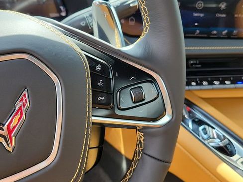 New 2026 Chevrolet Corvette Stingray Premium Conv w/ Stealth Interior Trim Package RWD image 19