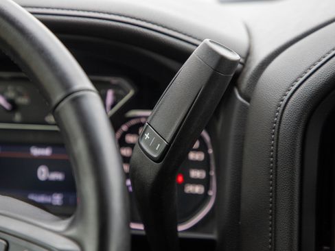 Used 2022 GMC Sierra 2500 SLE w/ SLE Value Package; image 18