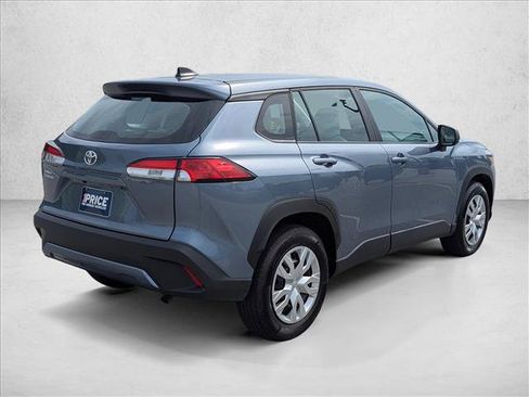 Used 2024 Toyota Corolla Cross L FWD image 5