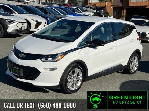 Used 2021 Chevrolet Bolt LT image 1