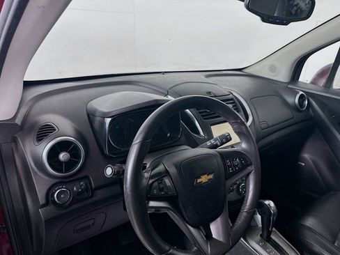 Used 2016 Chevrolet Trax LTZ w/ LPO, Cargo Package image 10