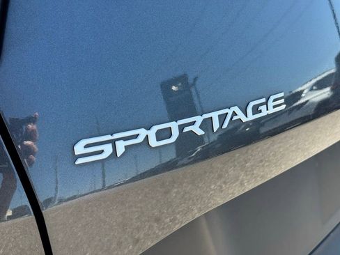 Used 2023 Kia Sportage EX FWD image 13
