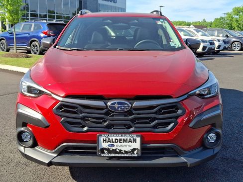 Certified 2024 Subaru Crosstrek 2.5i Limited w/ Crosstrek Mirror Package AWD/4WD image 2