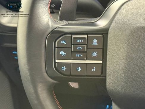 Used 2025 Ford F150 Raptor AWD/4WD image 26