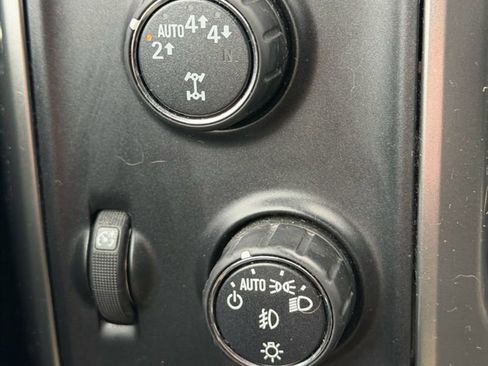 Used 2017 Chevrolet Silverado 1500 LT w/ All Star Edition image 20