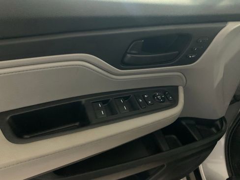 Used 2019 Honda Odyssey EX-L image 12