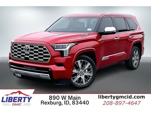 Used 2024 Toyota Sequoia Capstone image 1