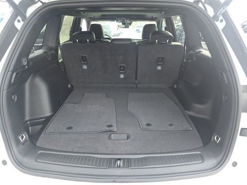 New 2026 Jeep Grand Cherokee Altitude image 29