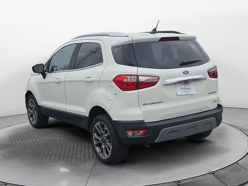Used 2020 Ford EcoSport Titanium image 3