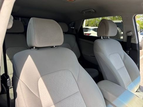 Used 2017 Hyundai Tucson SE FWD image 23