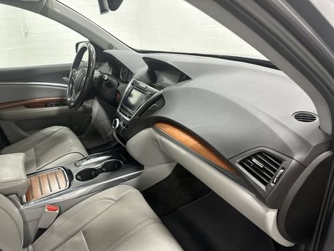 Used 2017 Acura MDX FWD w/ Advance Package image 18