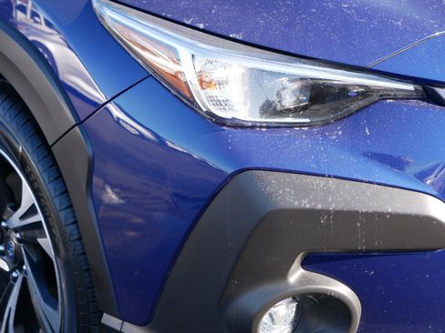 Used 2024 Subaru Crosstrek 2.0i Premium image 16