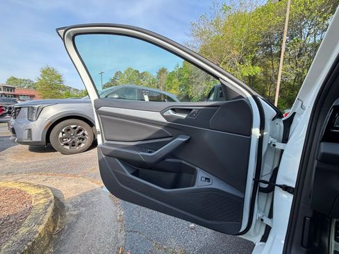 Used 2025 Volkswagen Jetta Sport FWD image 18