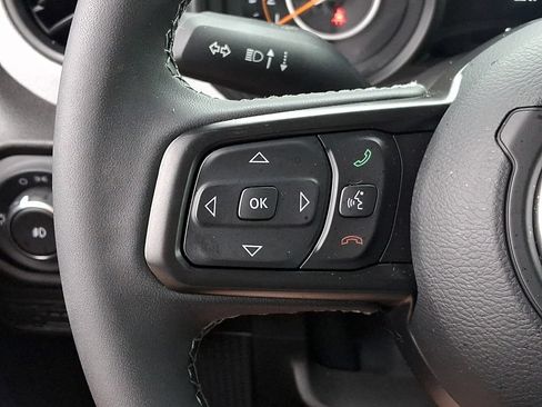 Used 2026 Jeep Wrangler Sport AWD/4WD image 21