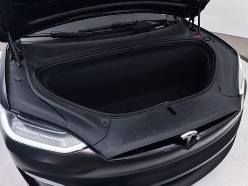 Used 2023 Tesla Model X AWD/4WD image 12