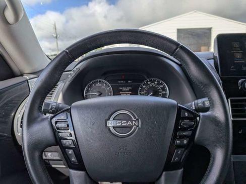 Used 2022 Nissan Armada SV w/ SV Appearance Package RWD image 21