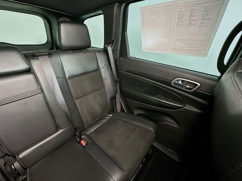 Used 2019 Jeep Grand Cherokee Altitude RWD image 14