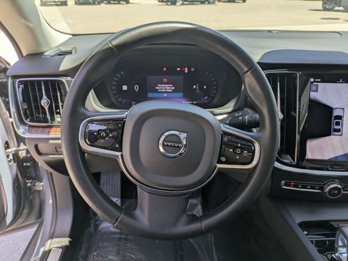 Used 2024 Volvo S60 B5 Plus AWD/4WD image 16