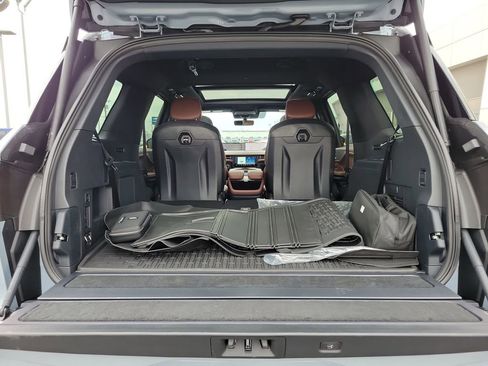 New 2026 Lincoln Navigator Reserve image 10