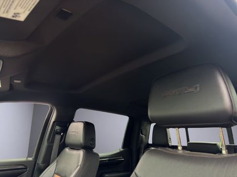 Used 2024 GMC Sierra 1500 AT4 w/ AT4 Premium Package AWD/4WD image 25