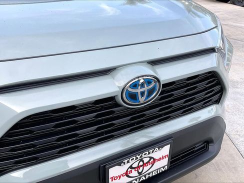 Certified 2022 Toyota RAV4 XLE Premium image 27