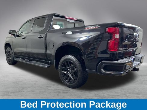 Used 2021 Chevrolet Silverado 1500 LT Trail Boss w/ Convenience Package II AWD/4WD image 9