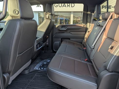 Used 2026 GMC Sierra 2500 Denali AWD/4WD image 28