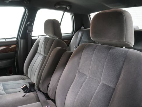 Used 2008 Mercury Grand Marquis GS image 10