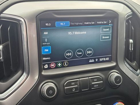 Used 2022 Chevrolet Silverado 1500 LT image 27