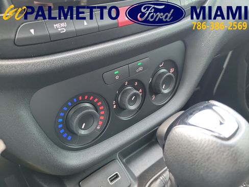 Used 2022 RAM ProMaster City Tradesman FWD image 19