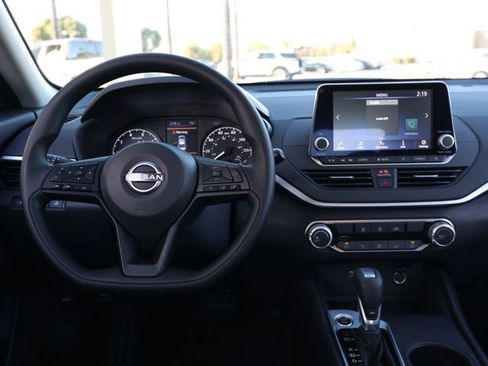 New 2025 Nissan Altima 2.5 S image 21