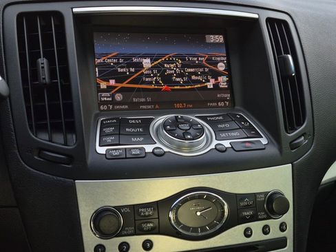 Used 2008 INFINITI G37 Journey w/ Premium Pkg image 13