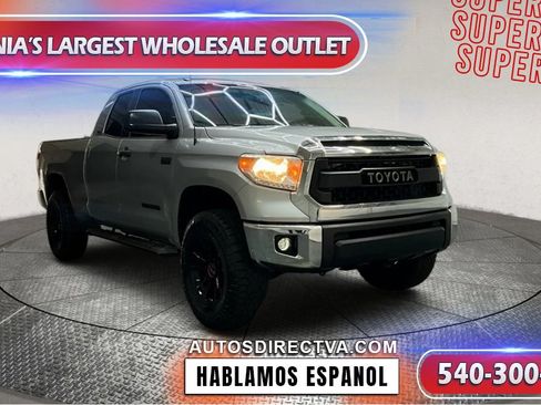Used 2016 Toyota Tundra SR5 w/ SR5 Upgrade Package image 2