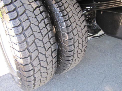 Used 2022 Ford F350 XL w/ Power Equipment Group image 32